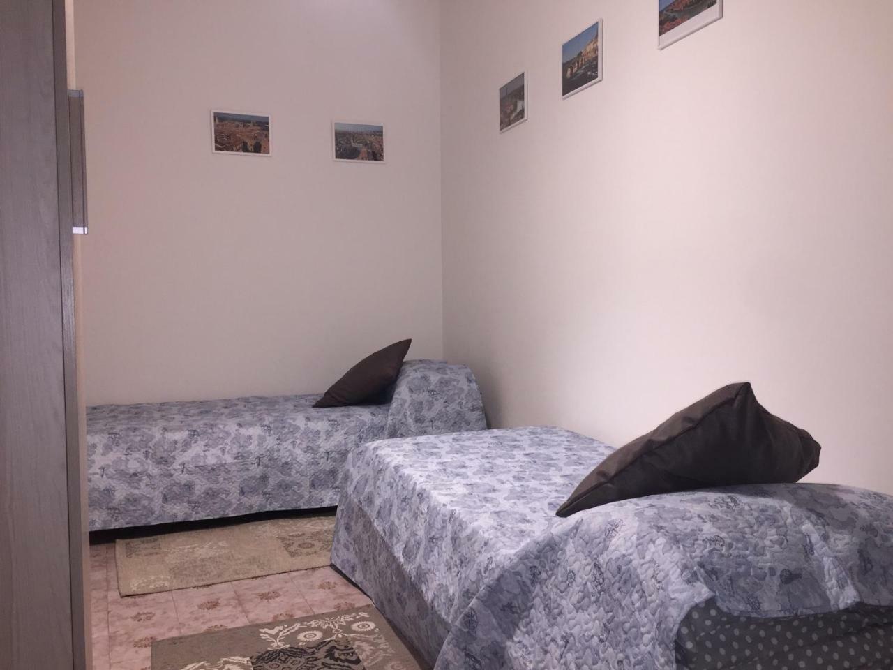 Room Verona Holidays Exteriör bild