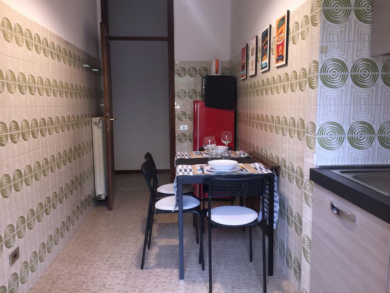Room Verona Holidays Exteriör bild