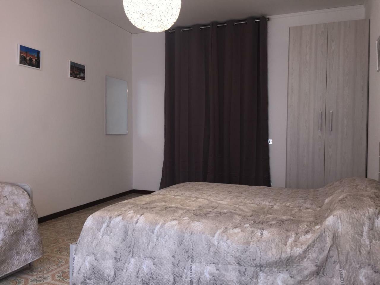Room Verona Holidays Exteriör bild